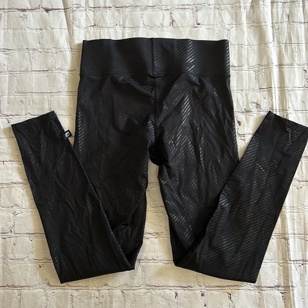 Terez Women’s Workout Legging Camo Foil Stripe Size Small Black Mid-Rise - Picture 9 of 10
